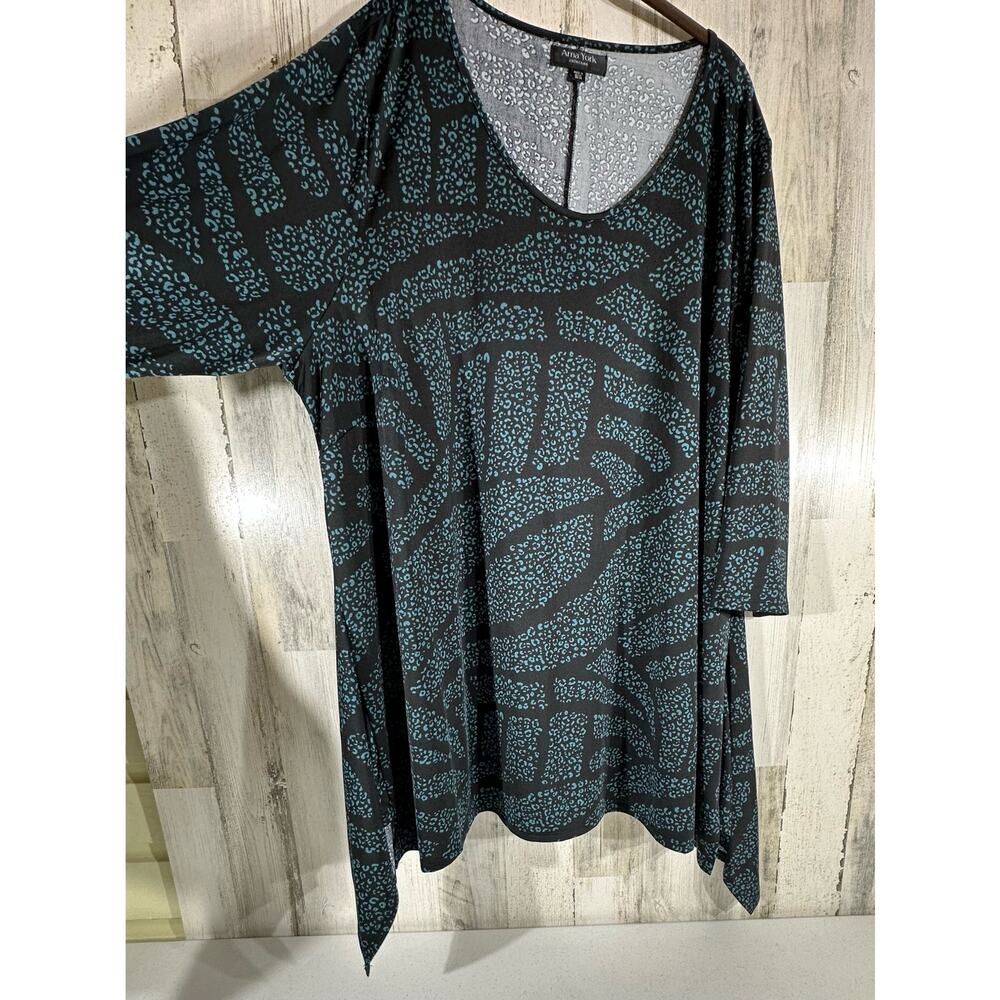 Arna York Tunic Blouse Size 30 32 Black Teal Leopard Slinky Handkerchief Hem - Picture 9 of 9